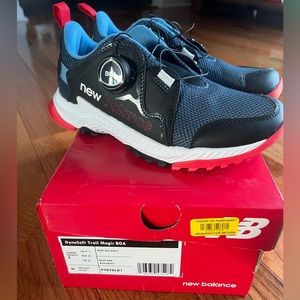 New Balance Dynasoft Trail Magic BOA boys shoes. Brand new. Size 3.